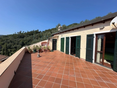 casa indipendente in vendita a Sestri Levante