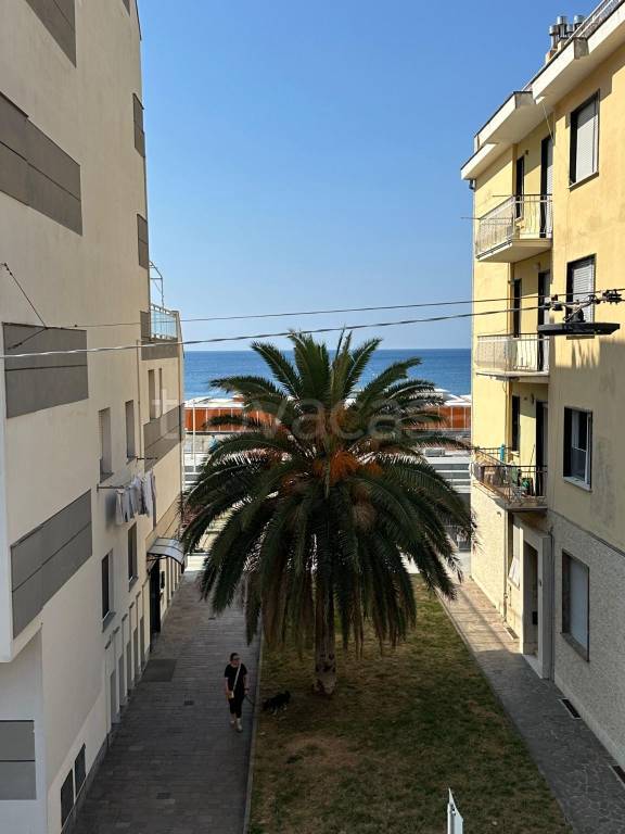 appartamento in vendita a Sestri Levante in zona Riva Trigoso
