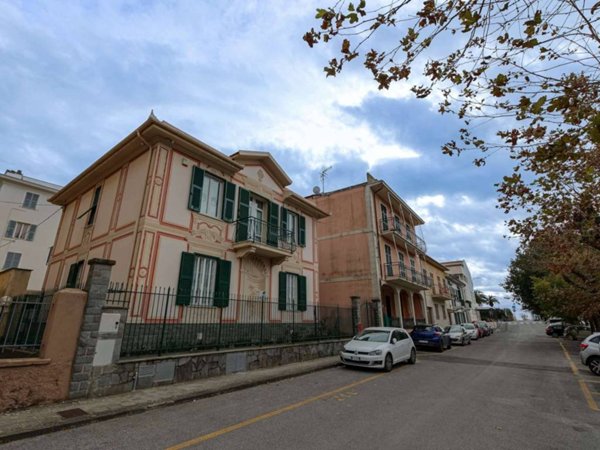 appartamento in vendita a Sestri Levante in zona Riva Trigoso