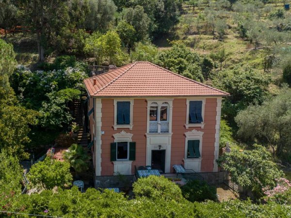 casa indipendente in vendita a Sestri Levante