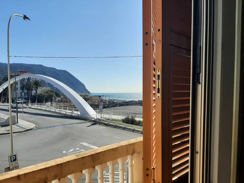 appartamento in vendita a Sestri Levante in zona Riva Trigoso