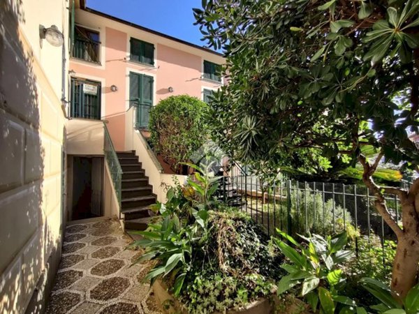 casa indipendente in vendita a Sestri Levante