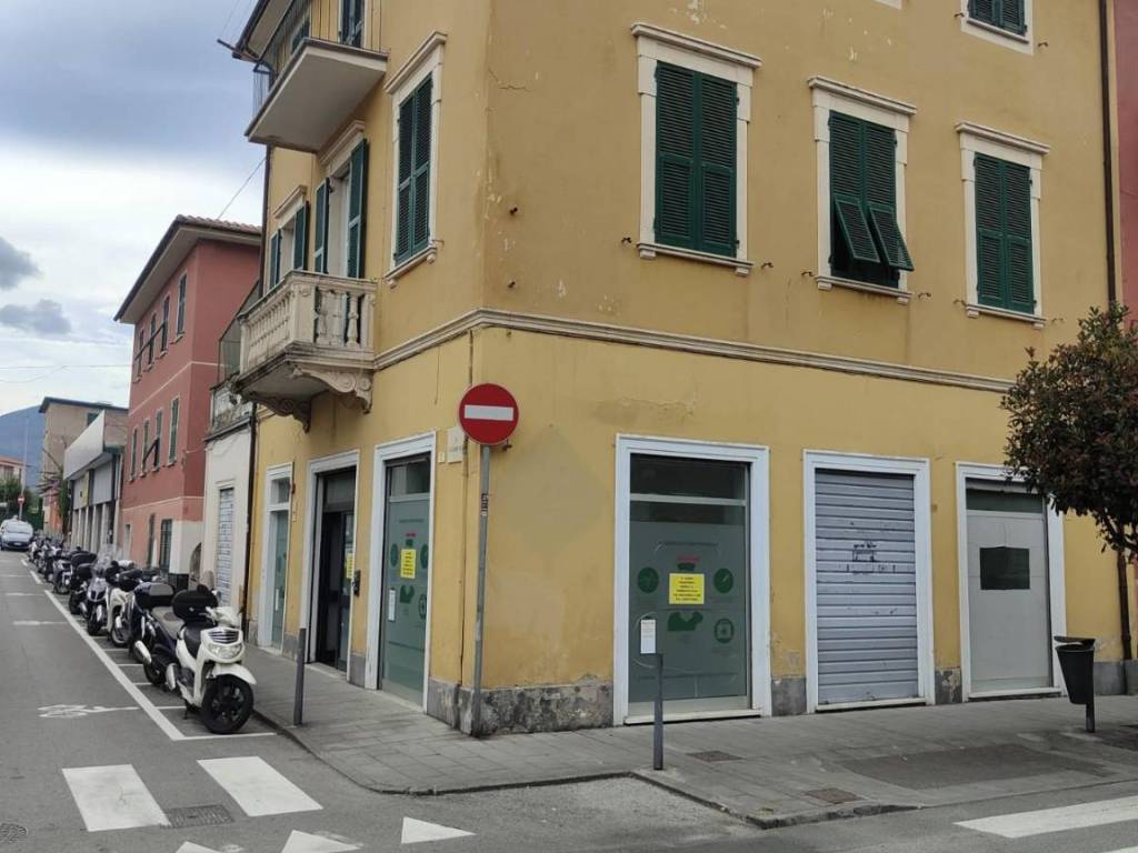 negozio in vendita a Sestri Levante