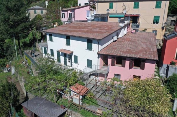 casa indipendente in vendita a Sestri Levante in zona Loto