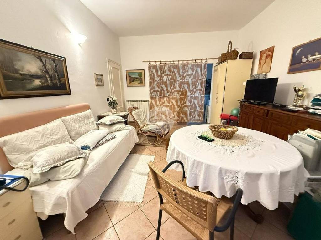 appartamento in vendita a Sestri Levante in zona Santa Vittoria di Libiola