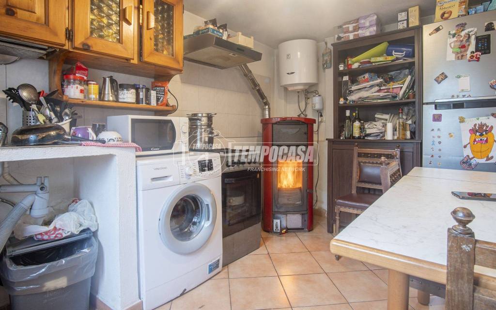 appartamento in vendita a Sestri Levante in zona Santa Vittoria di Libiola
