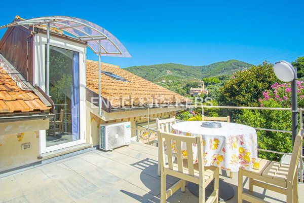 appartamento in vendita a Sestri Levante in zona Santo Stefano