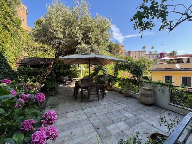 appartamento in vendita a Sestri Levante