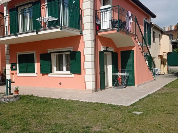 appartamento in vendita a Sestri Levante in zona Riva Trigoso