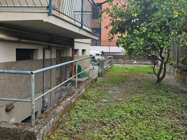 locale di sgombero in vendita a Sestri Levante