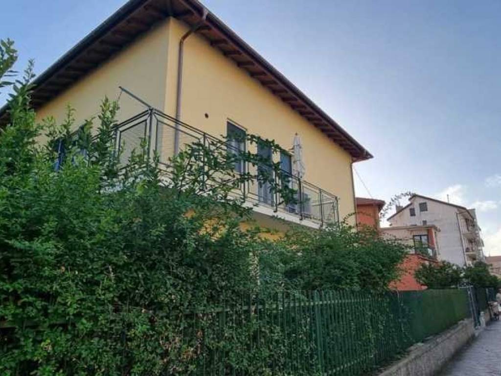 appartamento in vendita a Sestri Levante