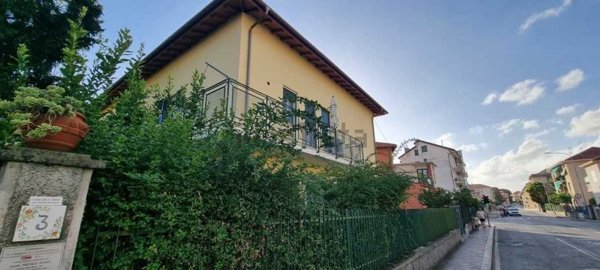 appartamento in vendita a Sestri Levante