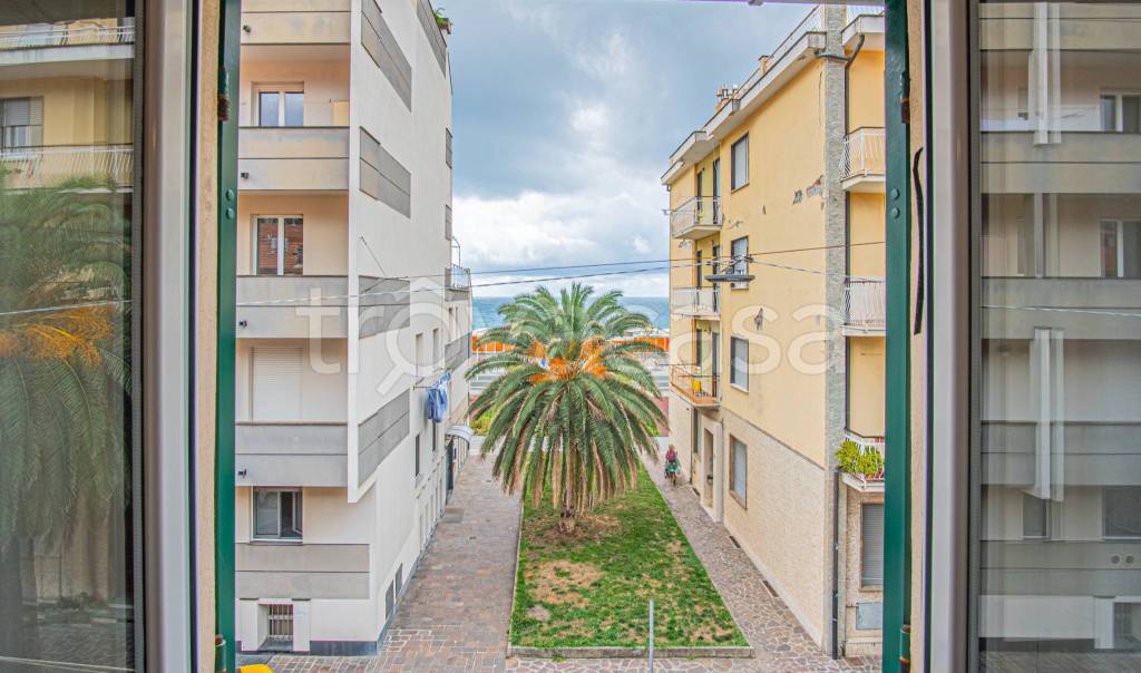 appartamento in vendita a Sestri Levante in zona Riva Trigoso