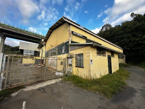 locale commerciale in vendita a Sestri Levante