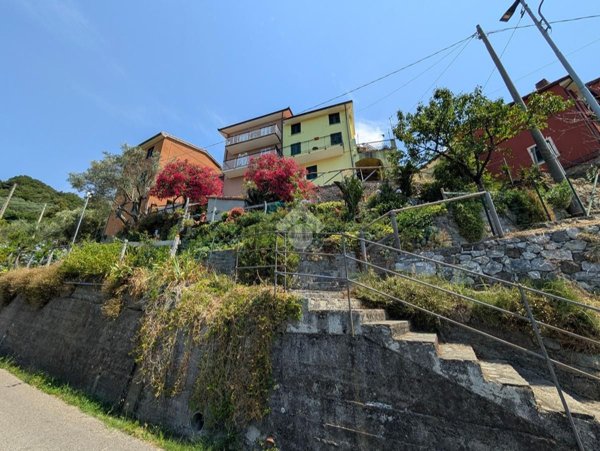casa semindipendente in vendita a Sestri Levante