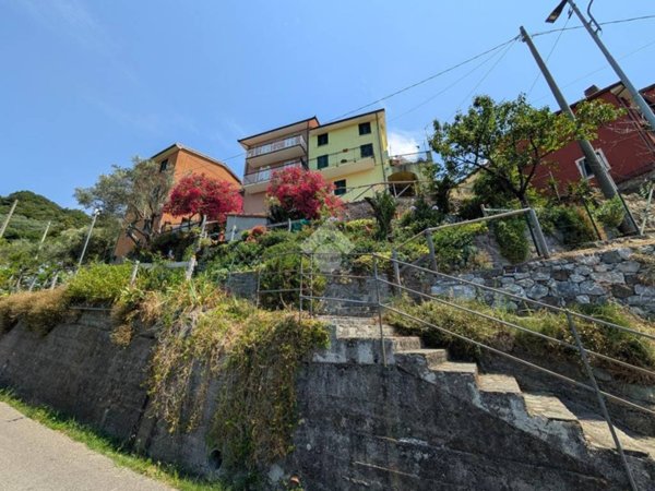 casa semindipendente in vendita a Sestri Levante