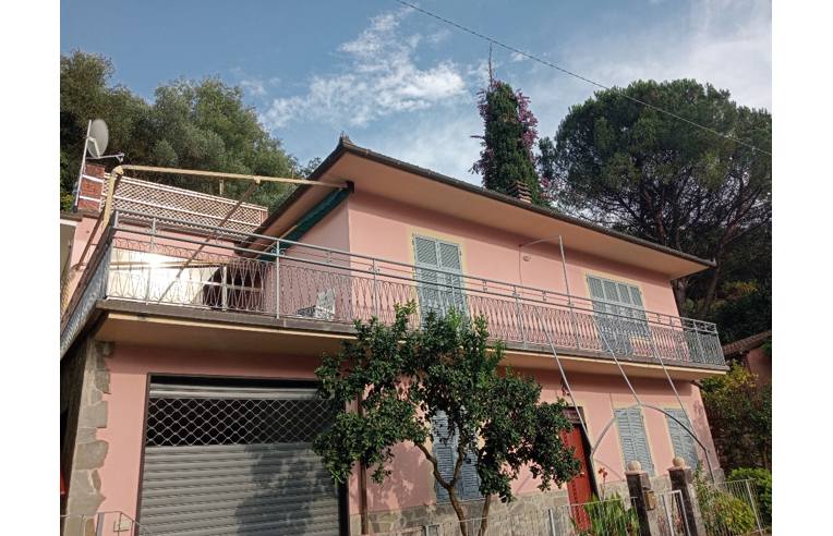 casa indipendente in vendita a Sestri Levante in zona Santa Vittoria di Libiola