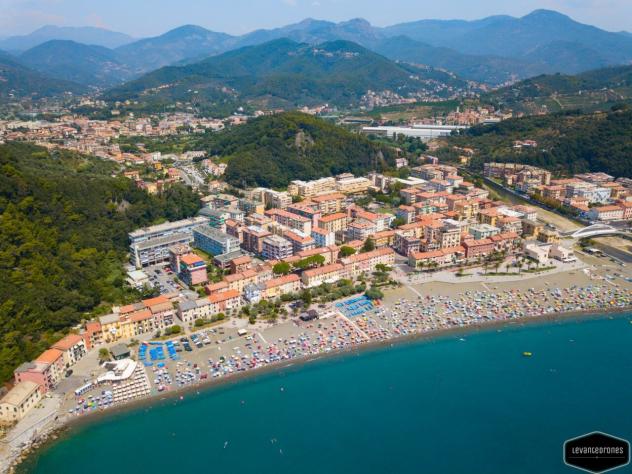 appartamento in vendita a Sestri Levante in zona Riva Trigoso