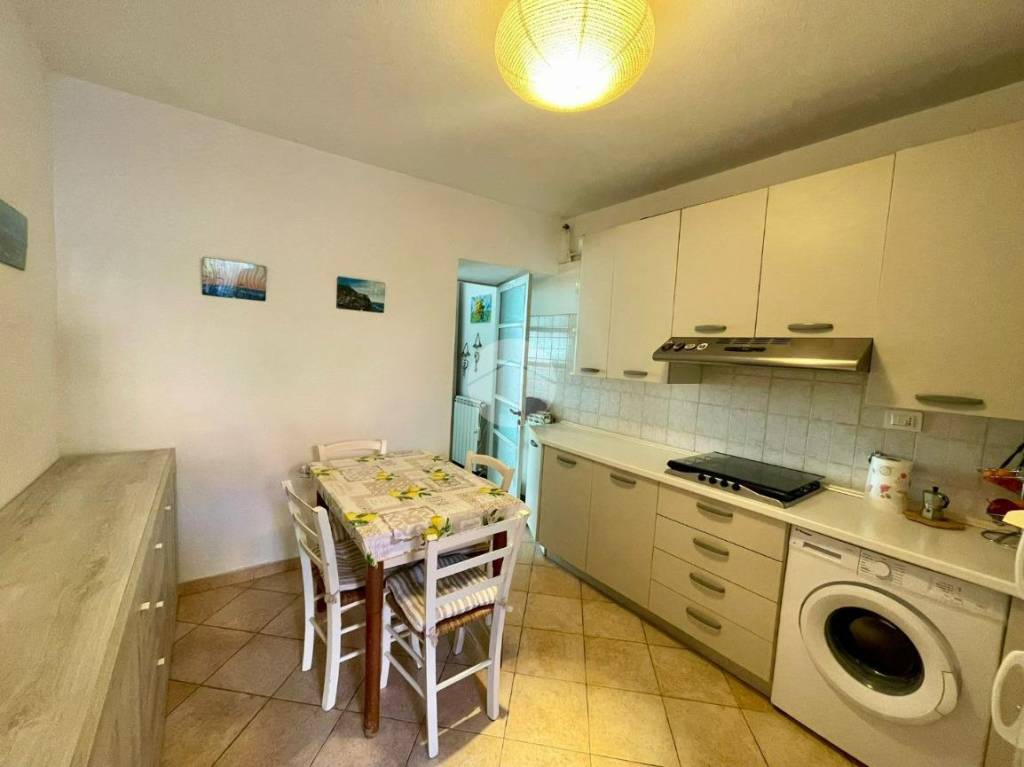 appartamento in vendita a Sestri Levante in zona Pila sul Gromolo