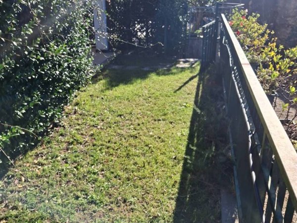 casa indipendente in vendita a Sestri Levante in zona San Bernardo