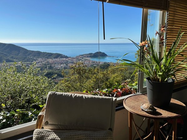 casa indipendente in vendita a Sestri Levante in zona San Bernardo