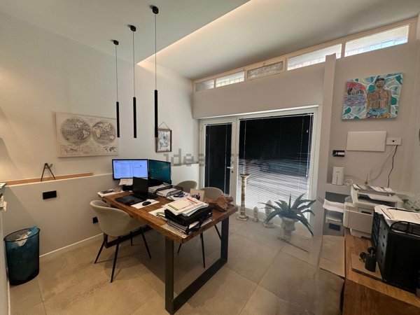 ufficio in vendita a Sestri Levante