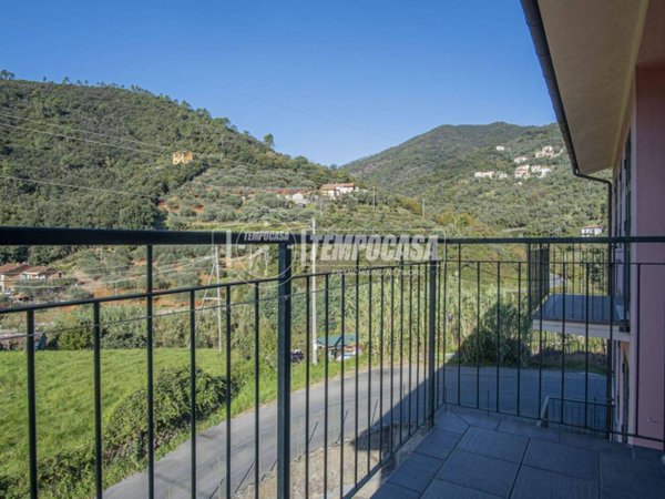 appartamento in vendita a Sestri Levante in zona Ponterotto