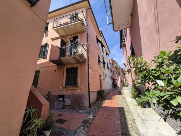 appartamento in vendita a Sestri Levante in zona Trigoso