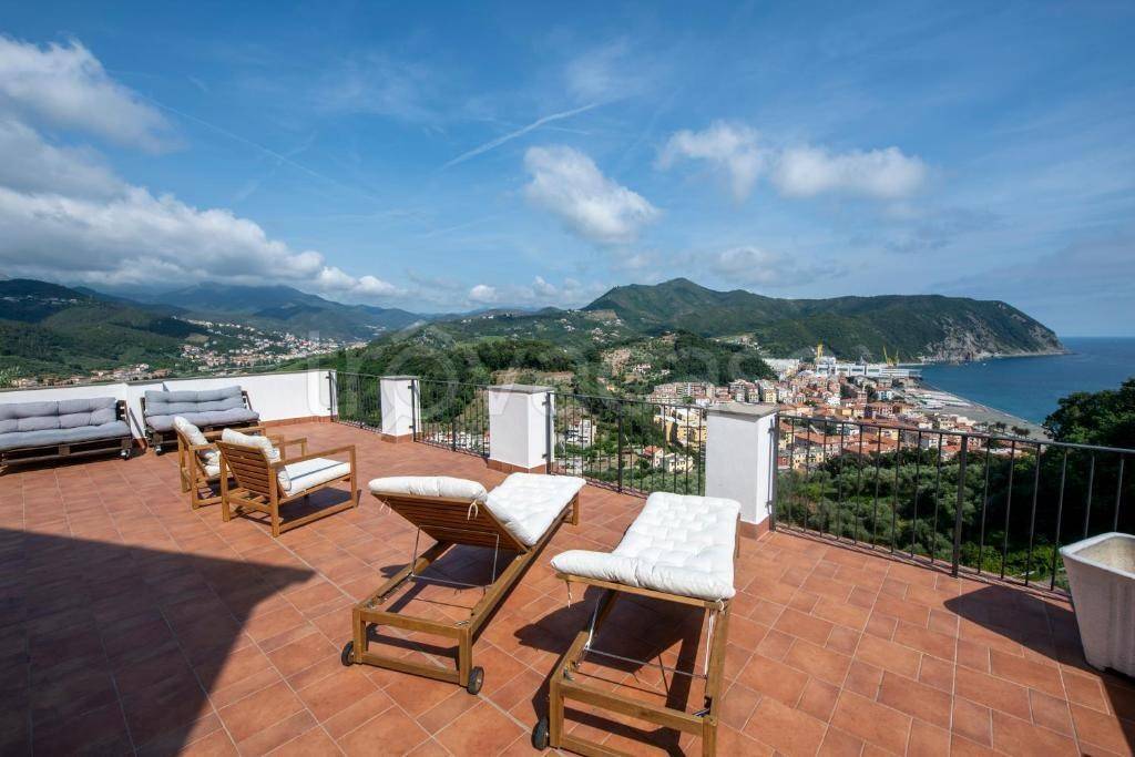 casa indipendente in vendita a Sestri Levante in zona Riva Trigoso