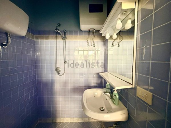 locale di sgombero in vendita a Sestri Levante in zona Riva Trigoso