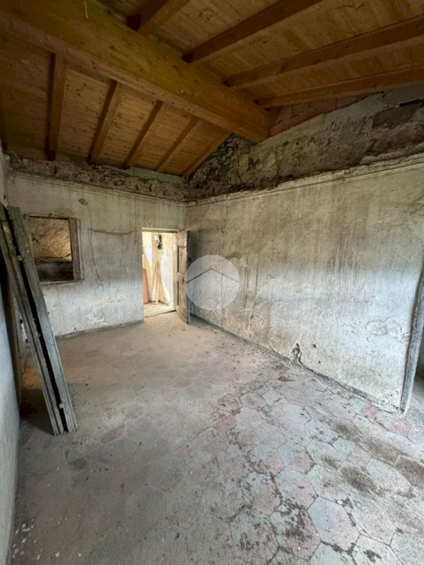 casa indipendente in vendita a Sestri Levante in zona Loto