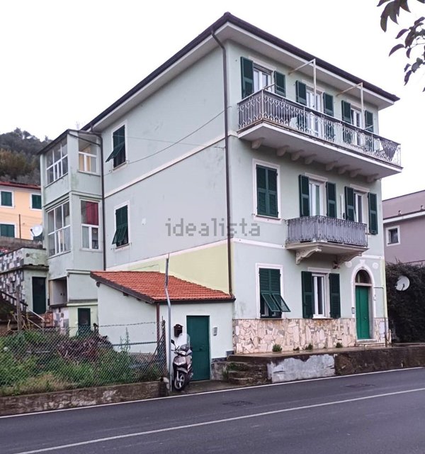 appartamento in vendita a Sestri Levante in zona Riva Trigoso