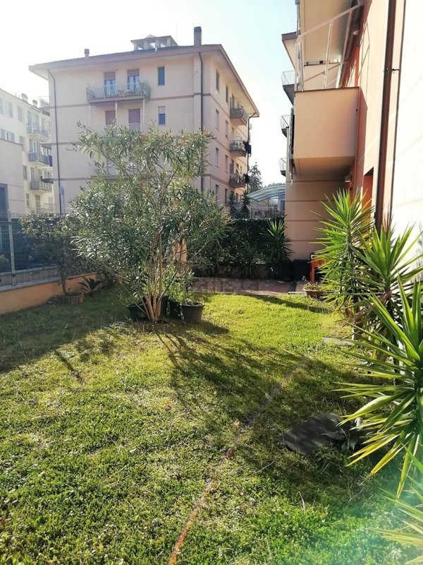appartamento in vendita a Sestri Levante