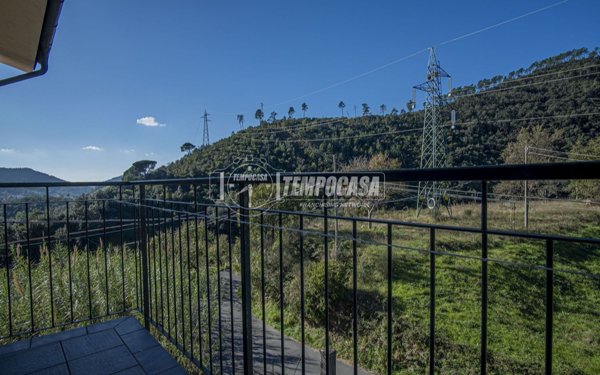 appartamento in vendita a Sestri Levante in zona Ponterotto