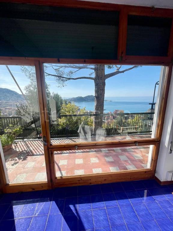 casa indipendente in vendita a Sestri Levante