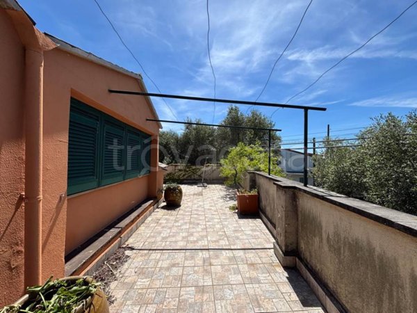 casa indipendente in vendita a Sestri Levante in zona Villa Carmelo