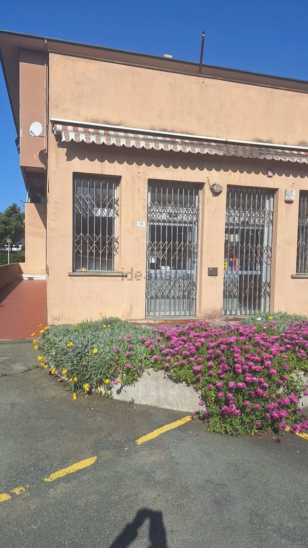 locale di sgombero in vendita a Sestri Levante