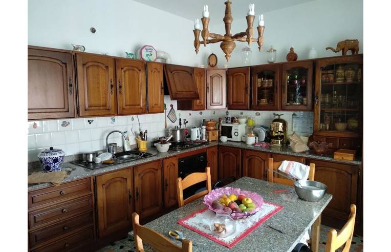 appartamento in vendita a Sestri Levante in zona Riva Trigoso