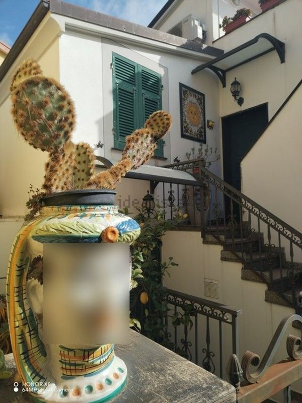 casa indipendente in vendita a Sestri Levante