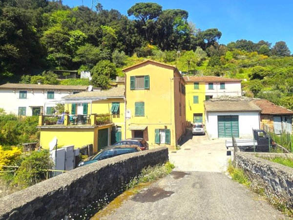 casa indipendente in vendita a Sestri Levante in zona Santa Vittoria di Libiola