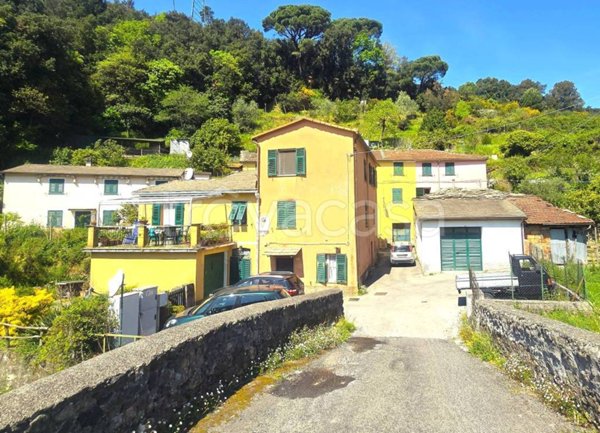casa indipendente in vendita a Sestri Levante in zona Santa Vittoria di Libiola