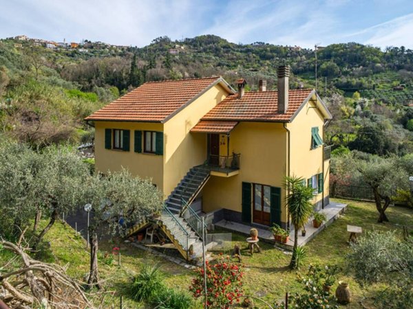 casa indipendente in vendita a Sestri Levante