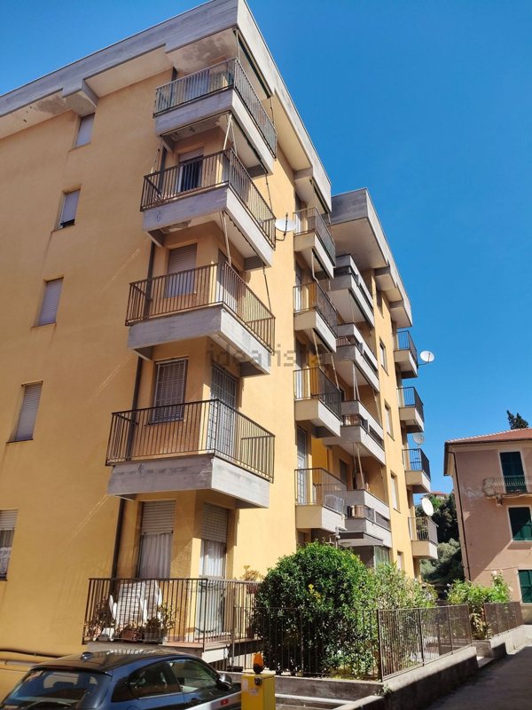 appartamento in vendita a Sestri Levante in zona Riva Trigoso
