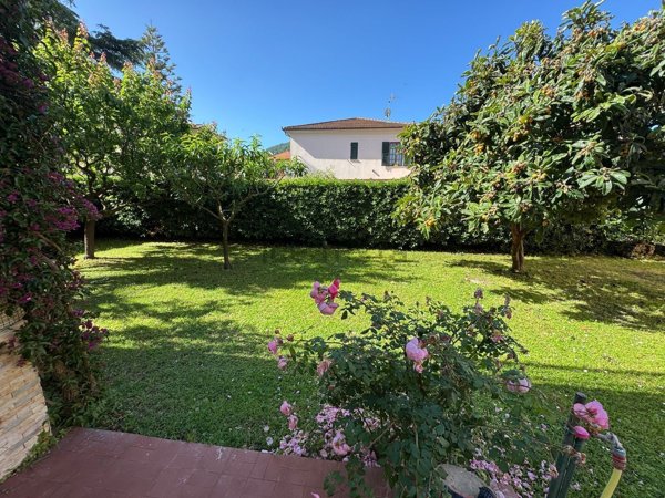 casa indipendente in vendita a Sestri Levante in zona Pila sul Gromolo
