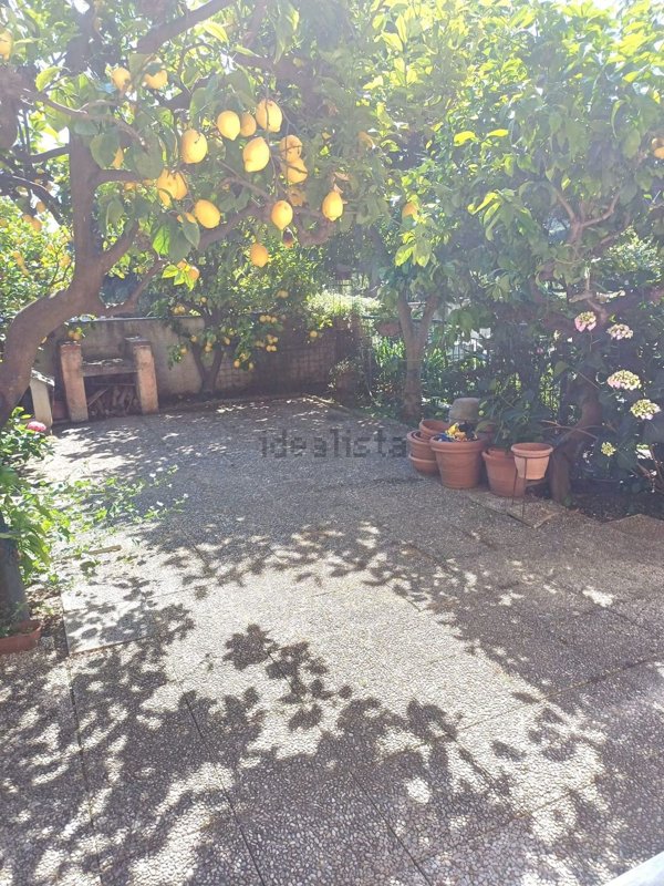 appartamento in vendita a Sestri Levante in zona Riva Trigoso