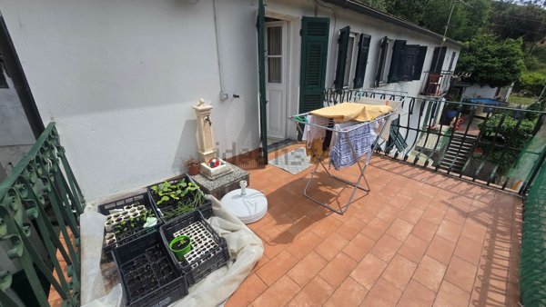 appartamento in vendita a Sestri Levante in zona Santa Vittoria di Libiola