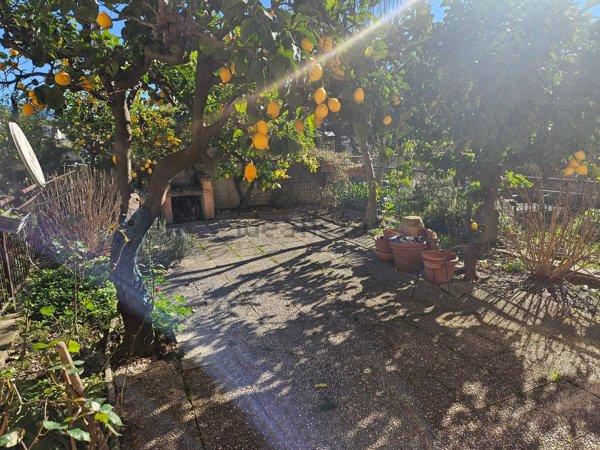 appartamento in vendita a Sestri Levante in zona Pila sul Gromolo