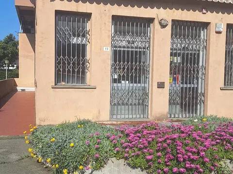 negozio in vendita a Sestri Levante in zona Pila sul Gromolo