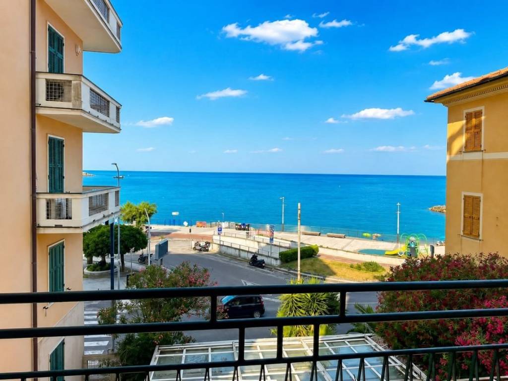 appartamento in vendita a Sestri Levante in zona Santo Stefano