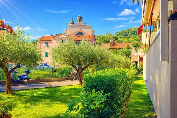 appartamento in vendita a Sestri Levante in zona Riva Trigoso